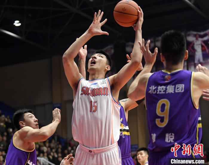惨遭逆转 四川男篮主场惜败北控