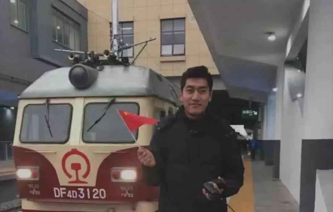 这个小伙真帅!就在黑龙江!