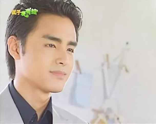 明道饰演的“单均昊”。来源:《王子变青蛙》视频截图 “霸道总裁”再就业 红极一时的明道你还记得吗