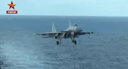 山东舰“航母style”来了,帅到飞起……