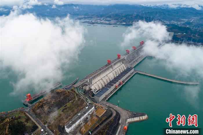 三峡水利枢纽工程。 王罡 摄 三峡大坝旅游区接待中外游客创历史新高