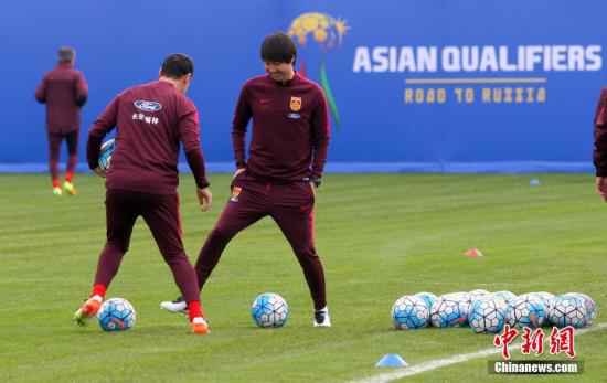 李铁挂帅国足挑战几何？中国足球能否找回久违