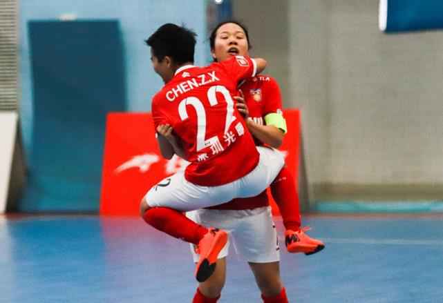 深圳队在比赛中。供图 新赛季女五联赛开赛 揭幕战深圳女足憾负广东
