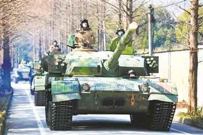 部队官兵节日坚守战位:“有一声号令我们等待