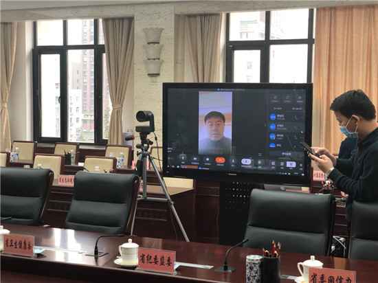钉钉视频会议火了,省长用它部署疫情联防联控