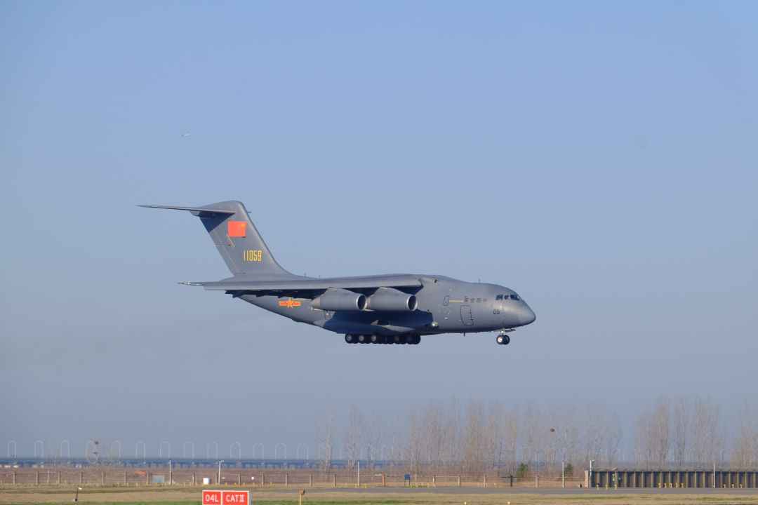 20又来了!军队支援湖北医疗队后续力量抵达武汉