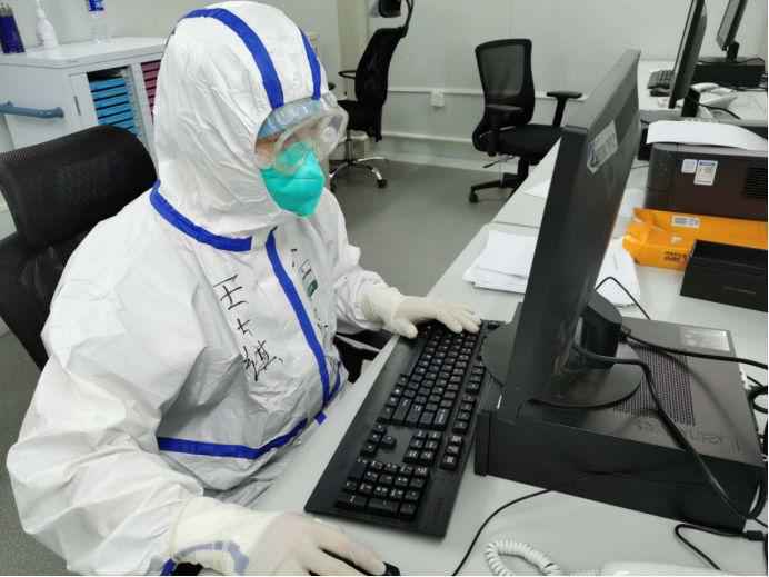 战地生日别样难忘!