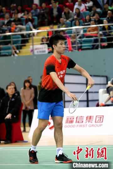 比赛场景。 唐光峰 摄 备战东京奥运 国家羽毛球队明星赛在厦举办