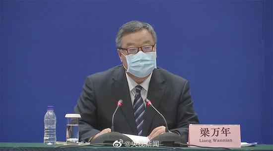 武汉归来后,世卫专家组长说:世界欠你们的!