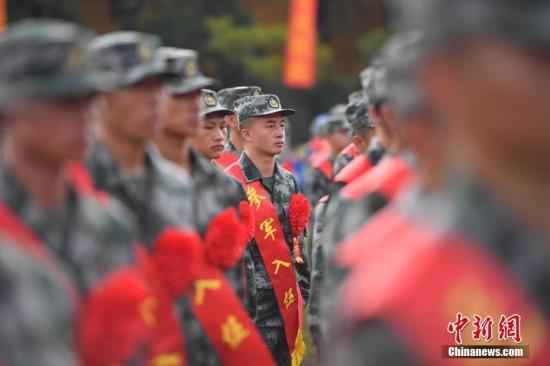 国防部回应近期热点 喊话美方“以台制华注定徒