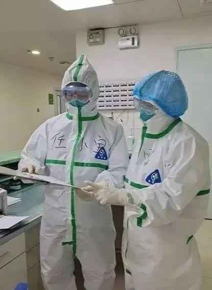 火线立功!任小宝穿着旧战靴与死神过招