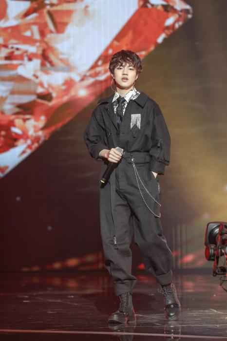 钱正昊朱星杰加盟《新声请指教》 学员创意十足