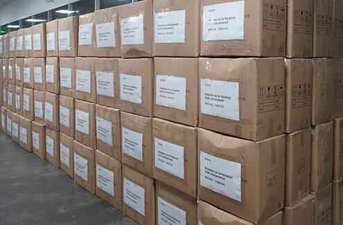 小米首批捐赠口罩运抵韩国，为武汉大学校友捐