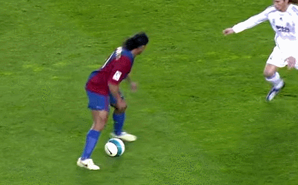 巨星小罗破产记:从足球先生到老赖,一共分几