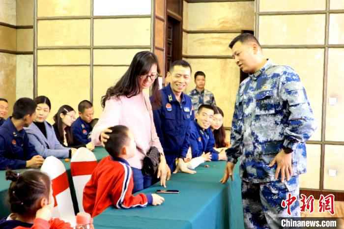 南部战区空军航空兵某旅后方服务队解决驻训官