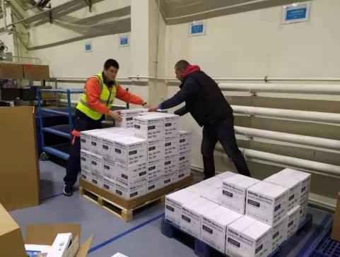 首批海外采购医疗物资已送至一线，吉利汽车全球总动员共同战疫