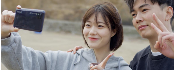 中兴手机首发情感大片，以5G黑科技彰显社会人文