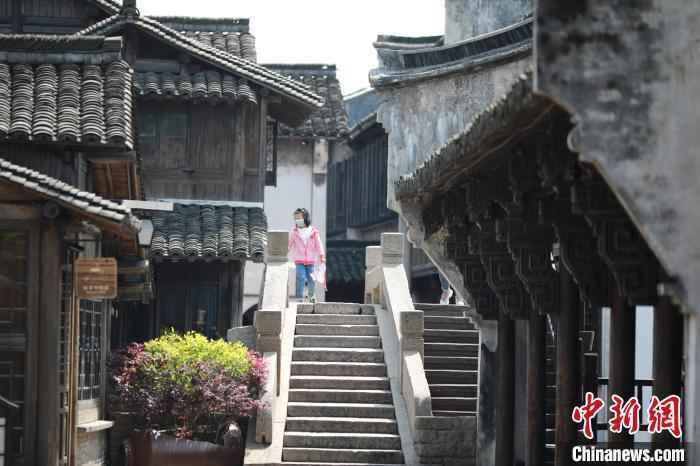 乌镇西栅景区恢复开放 实施线上预约购票