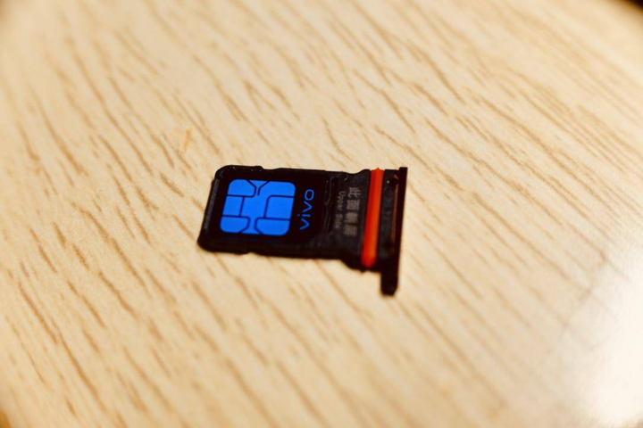 瀑布屏,HI-FI 依旧,开发者眼中的 vivo NEX 3S 5G