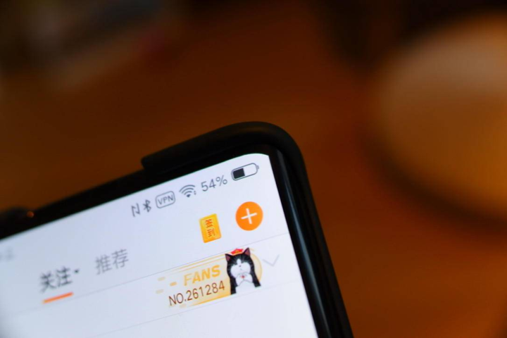 瀑布屏,HI-FI 依旧,开发者眼中的 vivo NEX 3S 5G