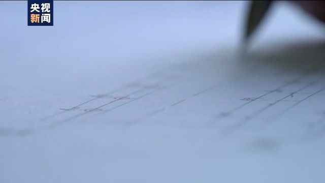 辽宁舰阻拦机:3秒内让时速250公里20吨舰载机着