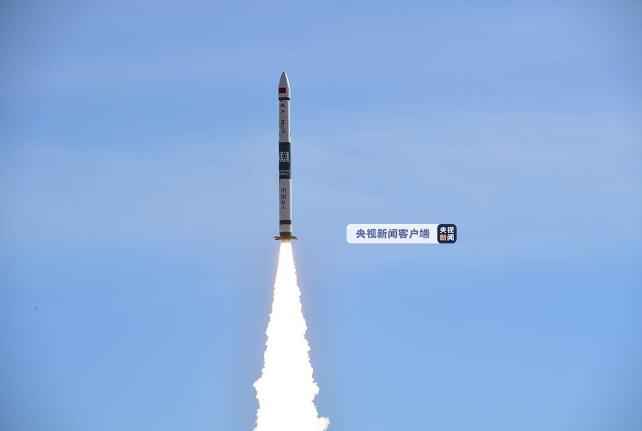 一箭双星!行云二号01/02星发射成功