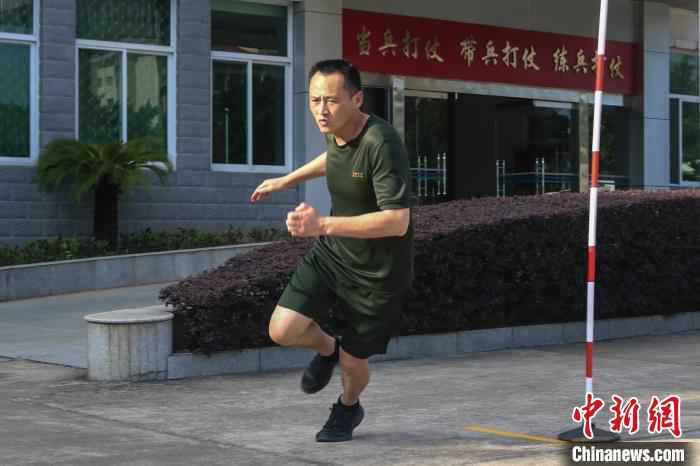 强军先强将 福建武警掀练兵热潮