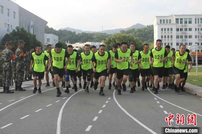 强军先强将 福建武警掀练兵热潮