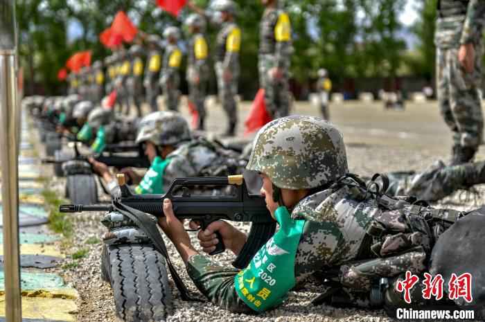 西藏军区开展年度创破记录比武活动