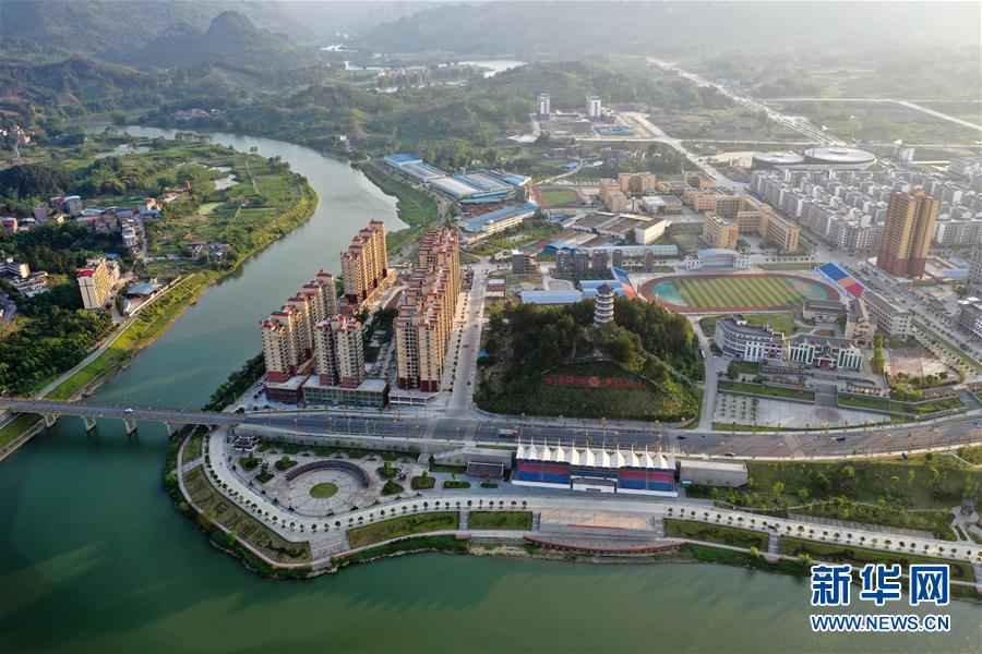 2020年全国两会凝聚起决战决胜的强大力量