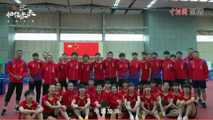 王菲改编《人间》，周迅在马路边唱歌…这场义