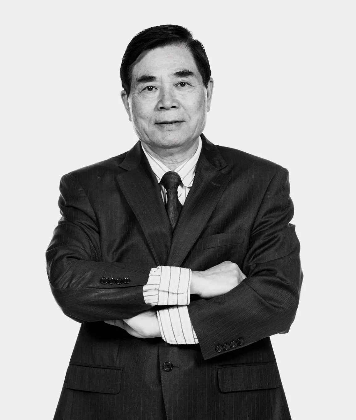 中国篮球功勋教练马连保逝世 曾培养出阿的江、