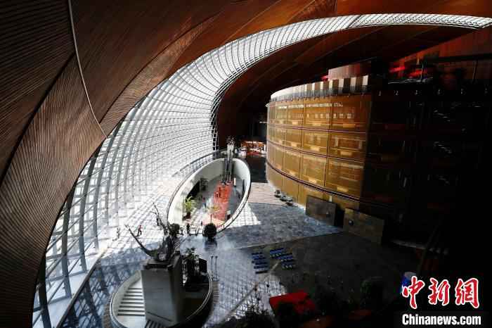 国家大剧院恢复参观 线下演出尚待重启