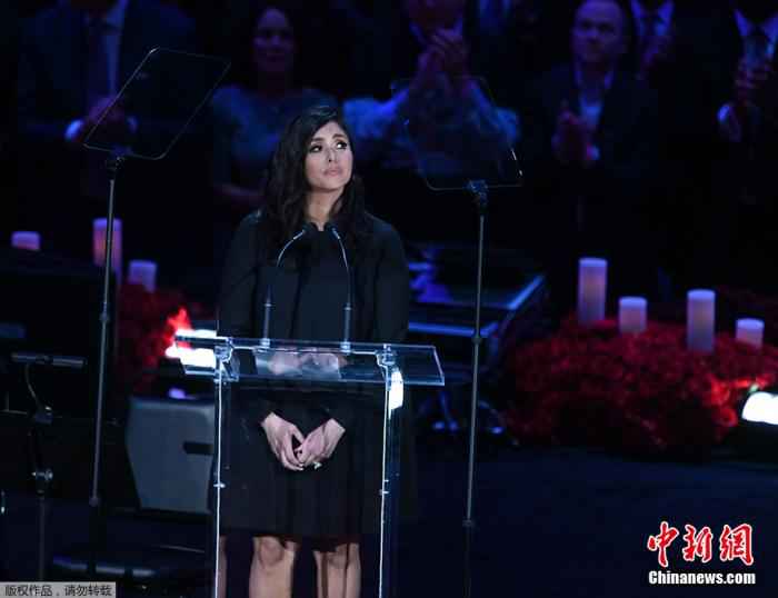 瓦妮莎起诉直升机公司 文件曝光索赔巨额赔偿