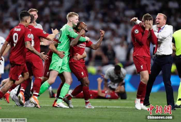 资料图:利物浦有望提前夺冠 利物浦或提前圆梦 德甲赛季收官