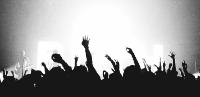 硬核卢伟冰：承诺粉丝把5G手机降到1500元档，三