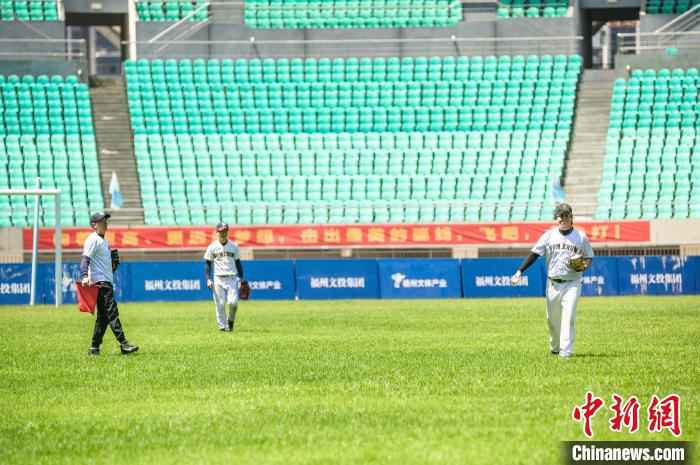 闽台棒球“云”赛事启动 推动疫情下闽台体育交