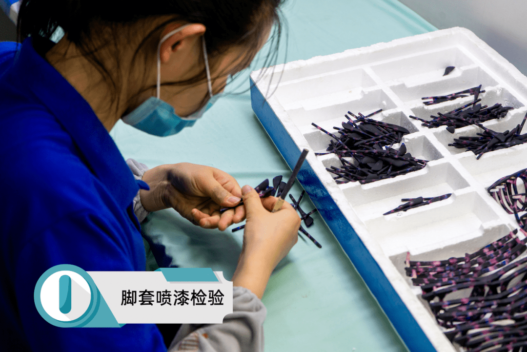 中国代工厂的尴尬：100块的墨镜，贴上logo，售价