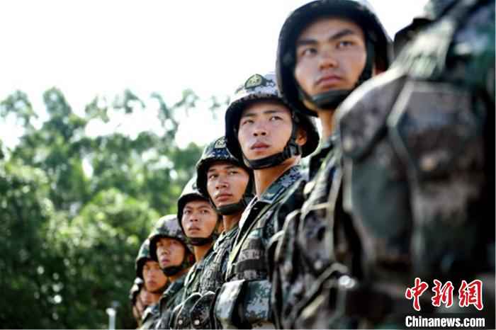 “硬骨头六连”的“硬骨头战士”：敢于啃硬骨