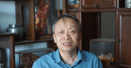 王小东视频截图。 董方卓回应王小东:身为学者,言论令人遗憾