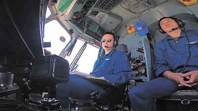 青春的意义在成长 军人的目光在战场