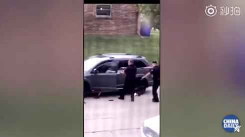 美警察对黑人连开7枪 美国威斯康星州爆发大规模