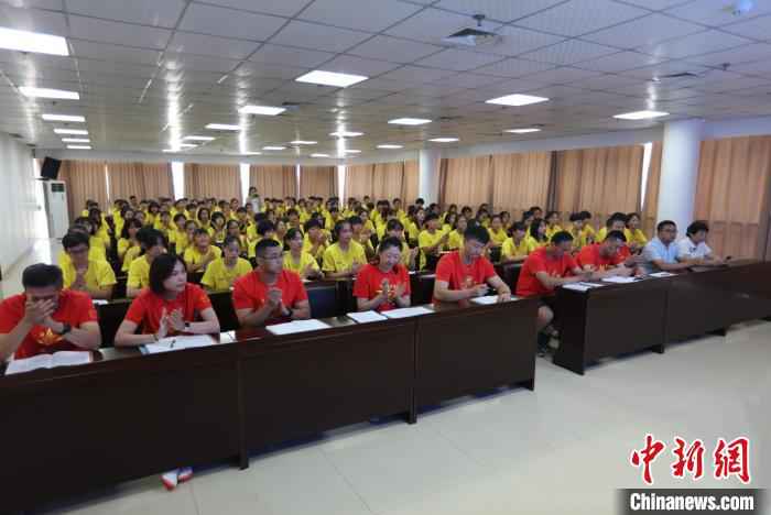 图为开营仪式现场。中国手球协会提供 全国青少年手球训练营启动:跨界选材夯实青训