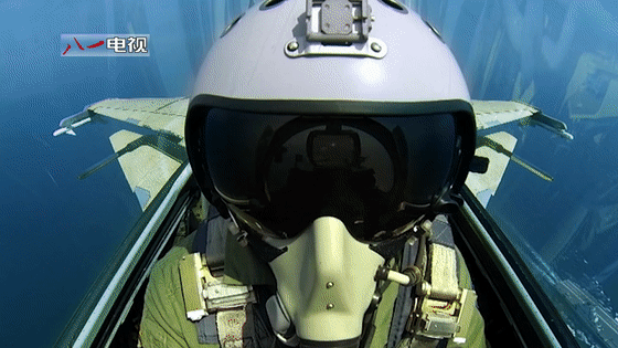 中国“飞鲨”，远海大洋飞出新航迹