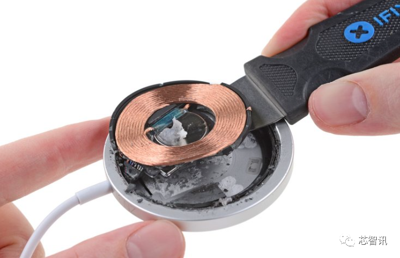 iPhone12及12 Pro拆解：为了省成本，苹果真的是太鸡