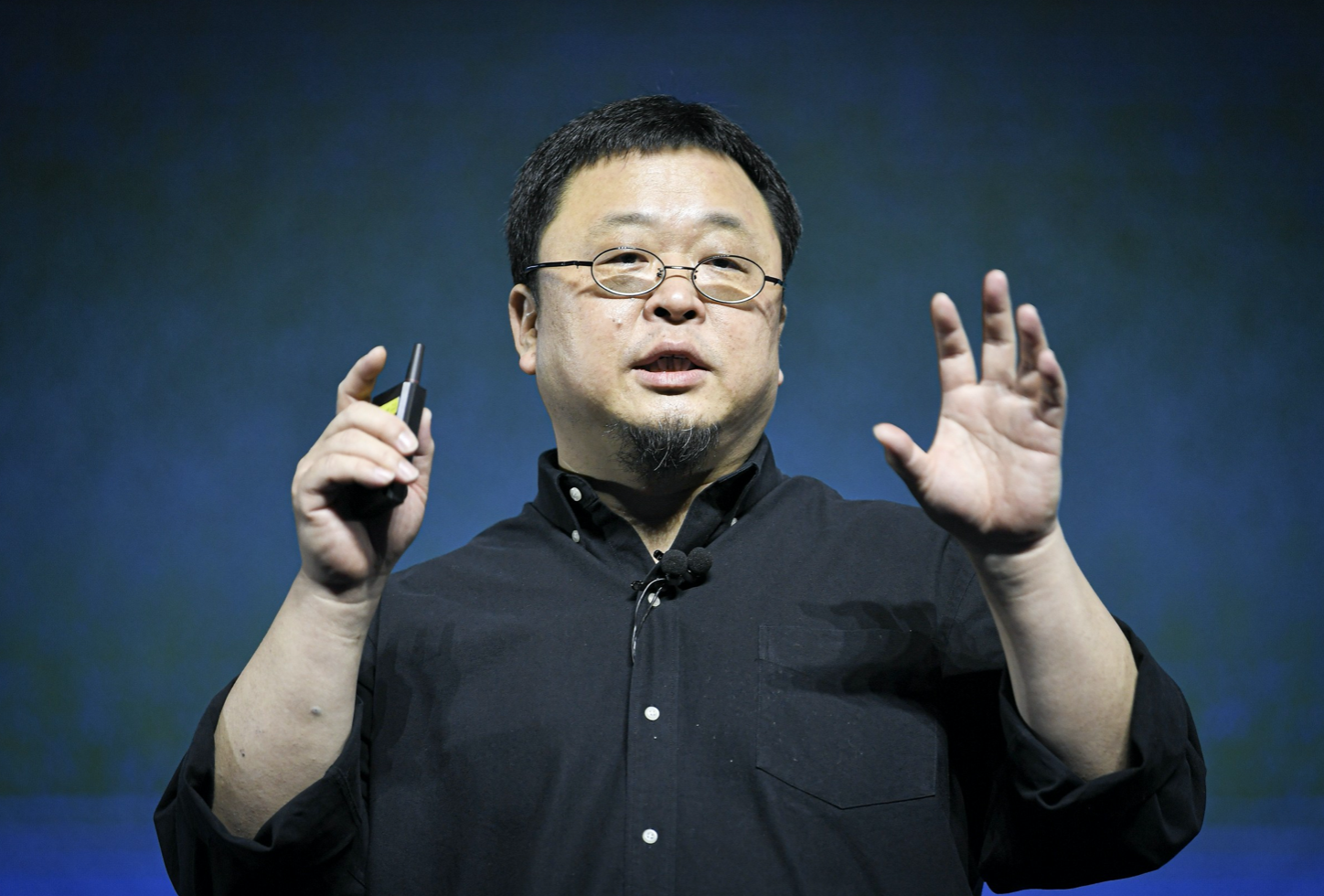 罗永浩整出大动静！他又要卖掉成立六个月的直