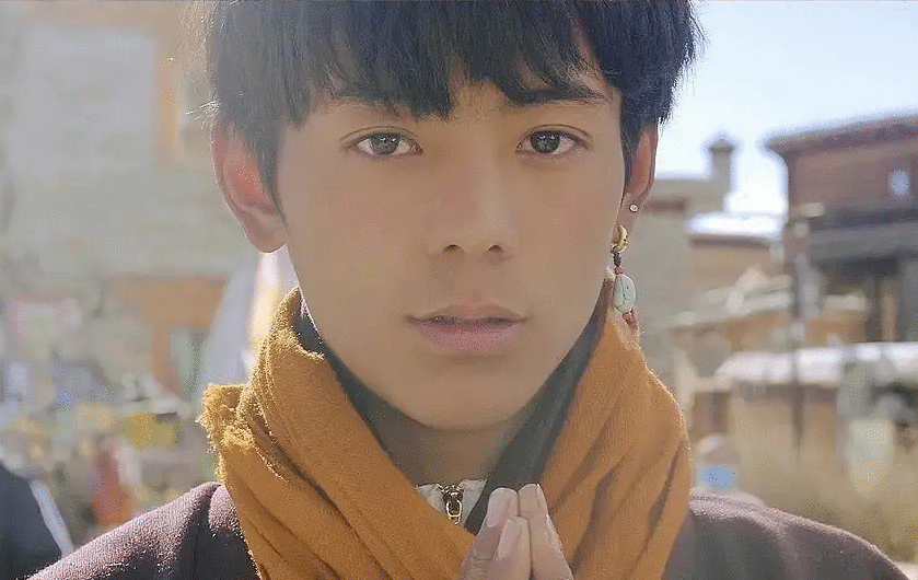 丁真正式签约公司了？成为县城旅游业推广者，