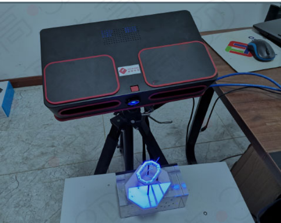 3D扫描仪：扫描直径仅有1mm的精细弯管