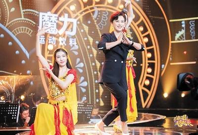 57岁“甜歌皇后”李玲玉再唱《天竺少女》引回忆