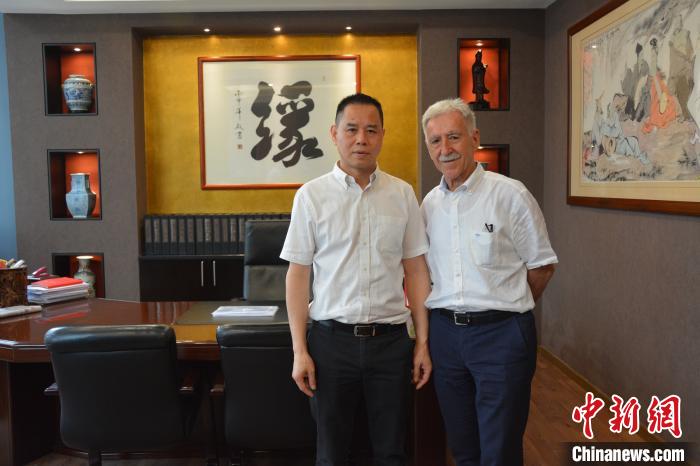 冯庆华的“足球梦”：做粤港澳足球交流的推动